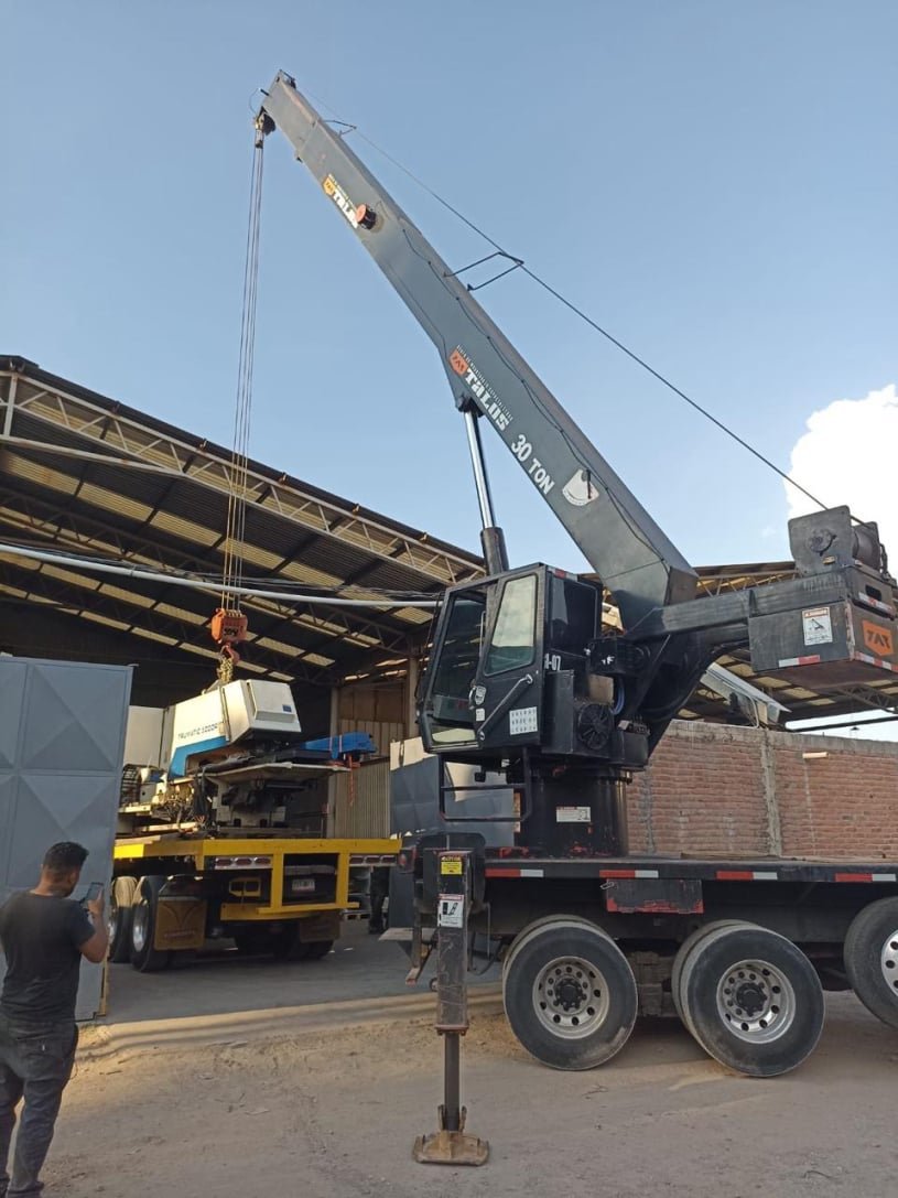 TRANSPORTES Y GRUAS ORTIZ